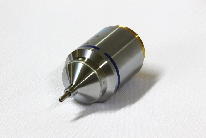 The Pryer Endoscopic Objective - highest resolution, minimally invasive